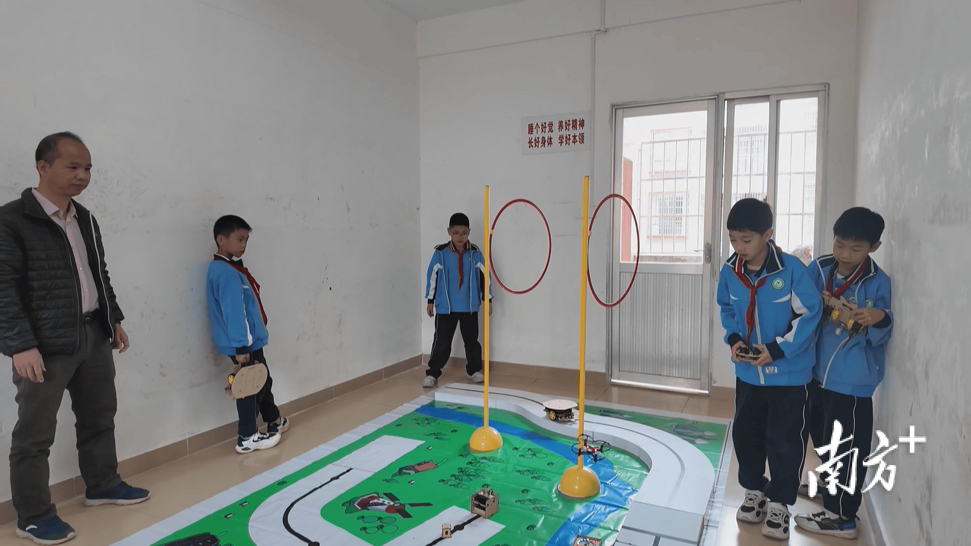 榮獲省賽雙獎項！陽春這所小學持續深化科技教育