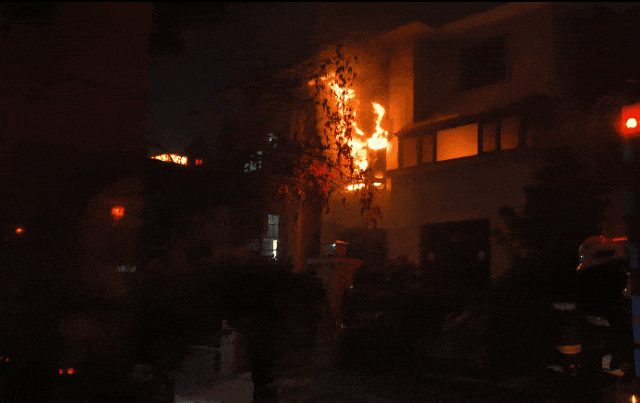 深夜，家中突發大火！“元兇”竟是窗簾？