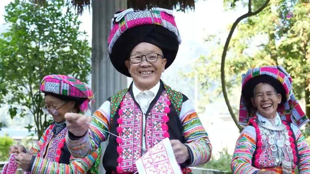 角瑤刺繡，一個族群的集體記憶