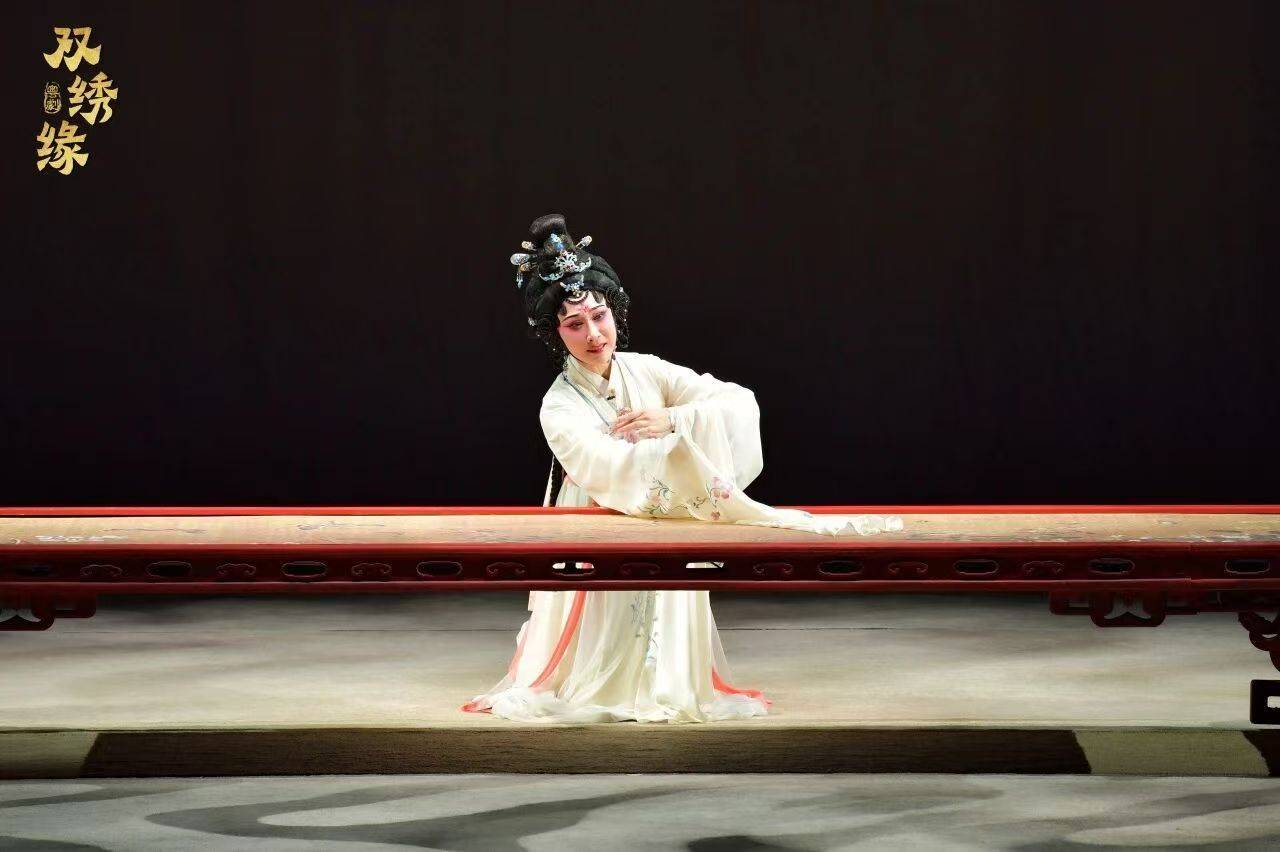 第34屆上海白玉蘭戲劇獎提名出爐！廣州粵劇院李嘉宜入圍主角獎