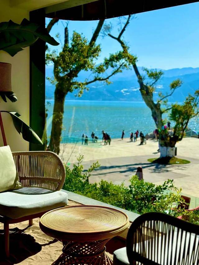 比大理浪漫！比昆明更近！高鐵直達陽光小城，2萬株藍花楹美瘋！觀海登山，美食吃到爽！