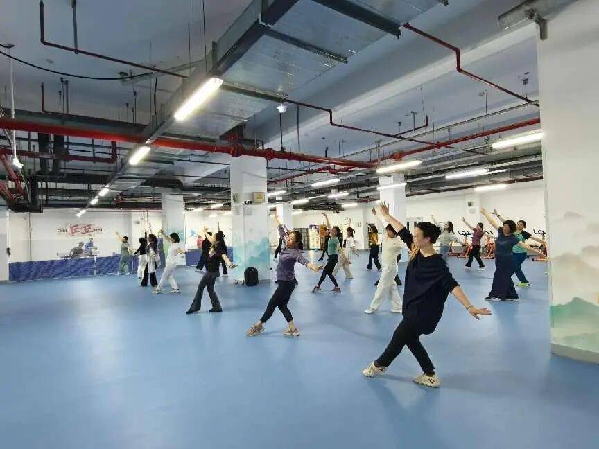 【七秩佑安·文化】醫藝共舞，北京佑安醫院開展職工舞蹈療愈活動暖人心