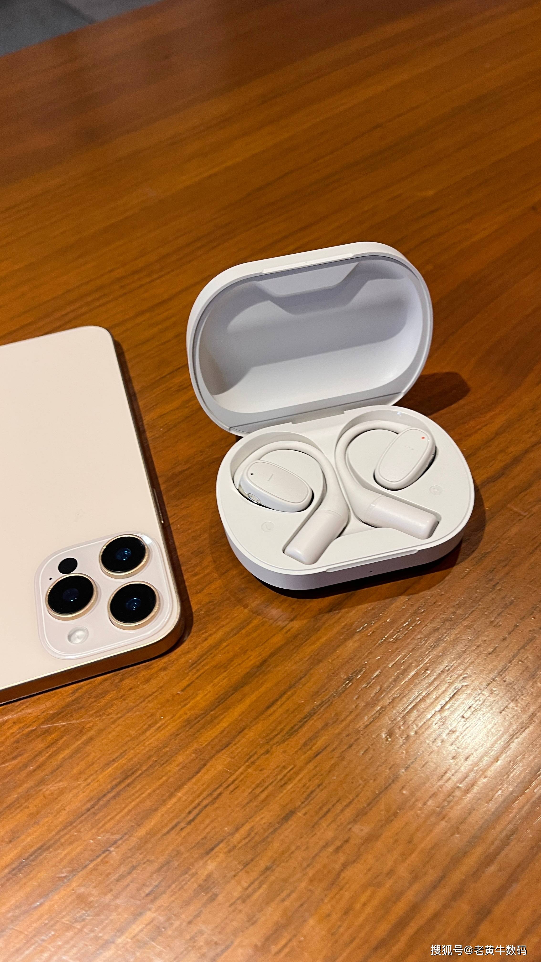 BLINBLIN V1智慧翻譯神器！這才是打工人/留學生的夢中情耳！