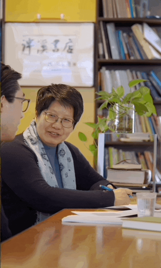 原創00後主動相親、知識女性要彩禮……年輕人婚戀觀又變了