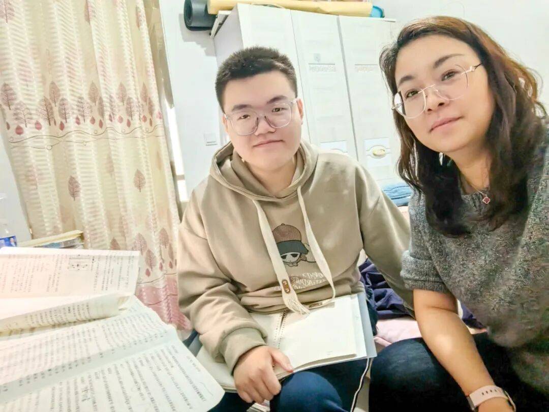 以溫情守護成長，石家莊精英中學開展家訪活動