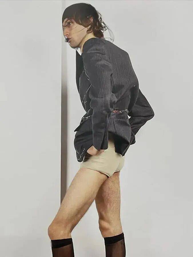 服裝畢業設計釋出 | 2026中央聖馬丁藝術與設計學院-研究生服裝畢業秀！