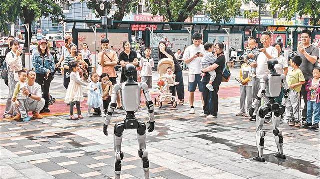 【深圳特區報】灣區科技廟會 別樣科技活力