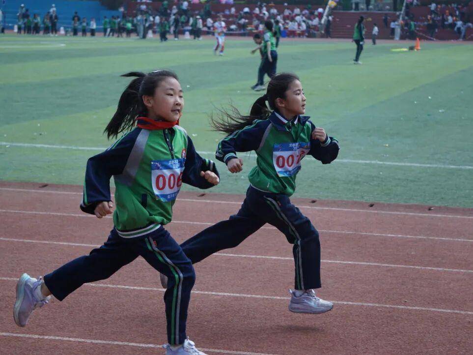 原創臨沂第六中學太原路校區小學部舉行2026年春季運動會