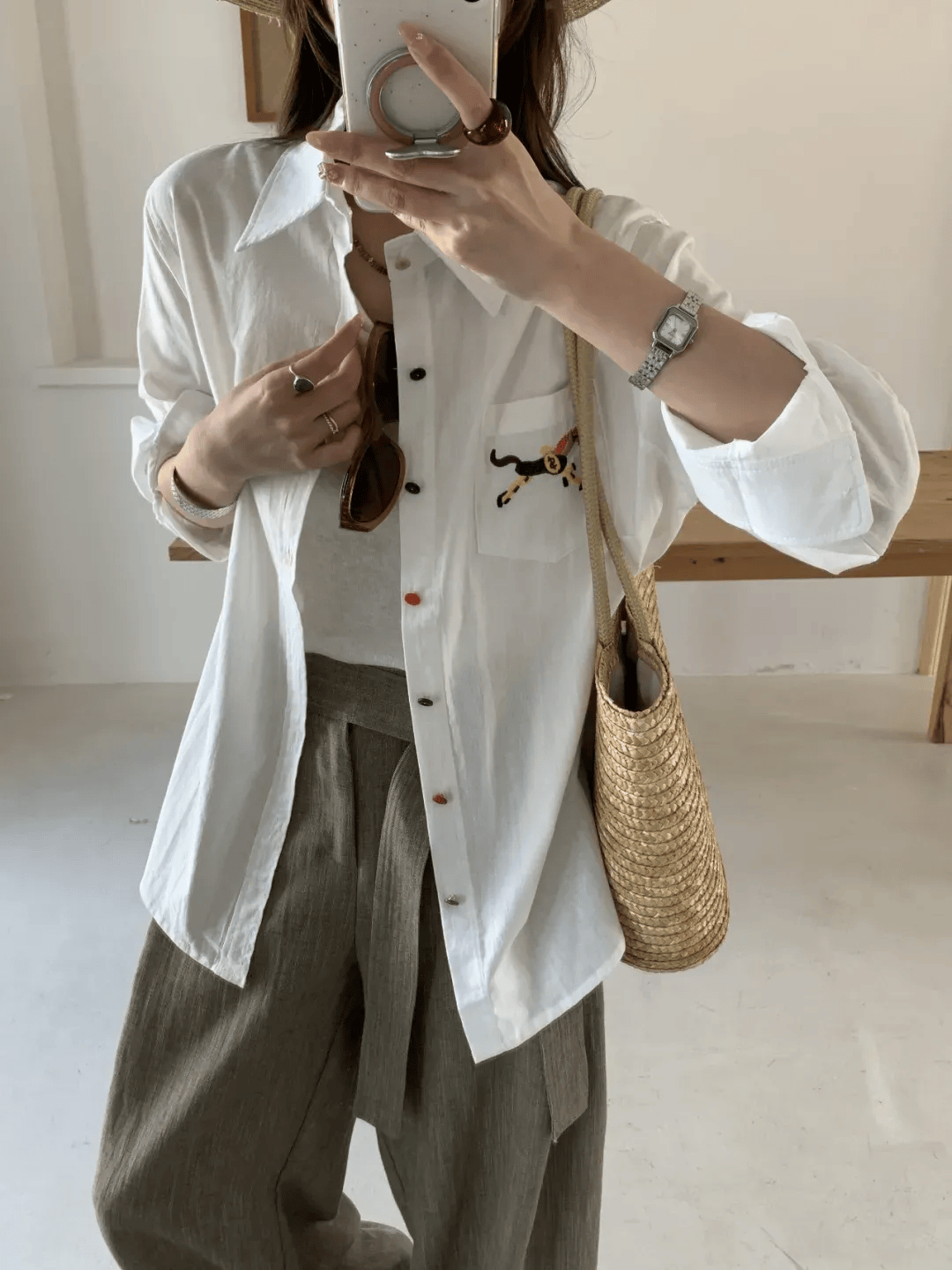 今夏爆火“老錢風”刺繡襯衫！太太顯氣質了