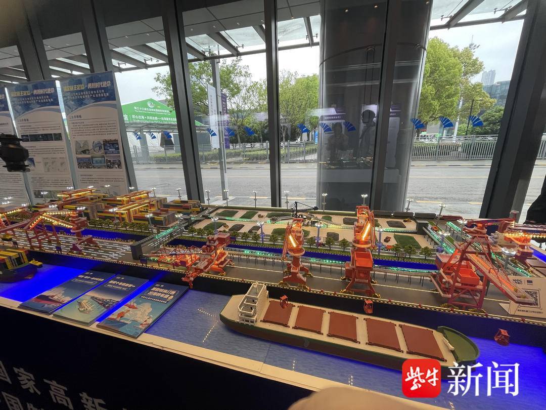 路上遇到它，掃碼就能下單！無人物流車、智慧搬運工……一批無人物流裝置來了