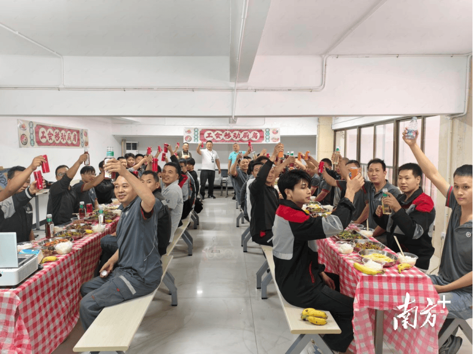 讓快遞小哥有奔頭：一家物流企業的文明實踐｜走讀莞企精神文明④