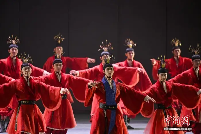 舞蹈詩劇《古色·國寶遼寧》在瀋陽演出