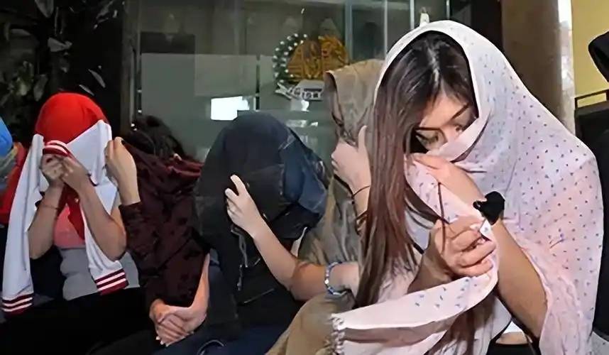 原創德國警方端掉跨國賣淫黑窩：數十名中國女性被騙，同胞專坑同胞太可恨