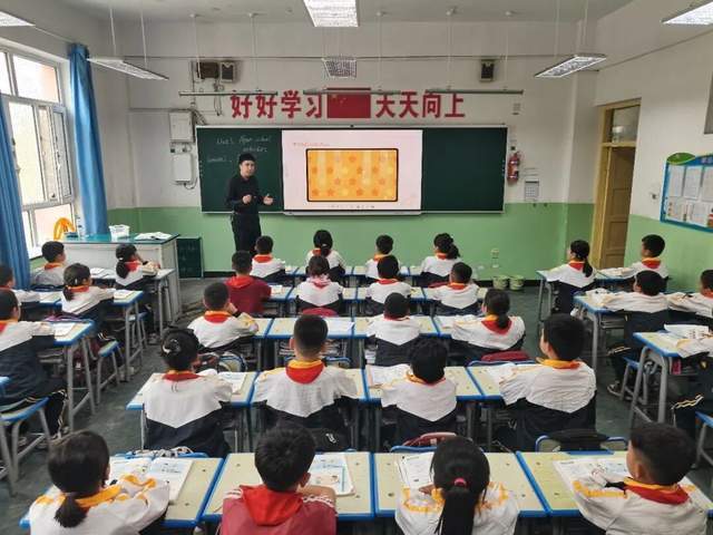 澤普縣推進教育幫扶 提升鄉村小學辦學質量