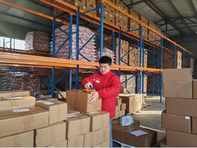 漲價拉動快遞公司業績，燃油成本仍成隱憂