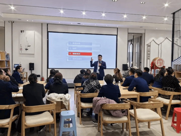 阿克蘇百房通房產服務介紹