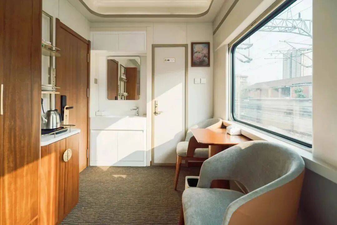 即將首發，全列臥鋪+獨立衛浴