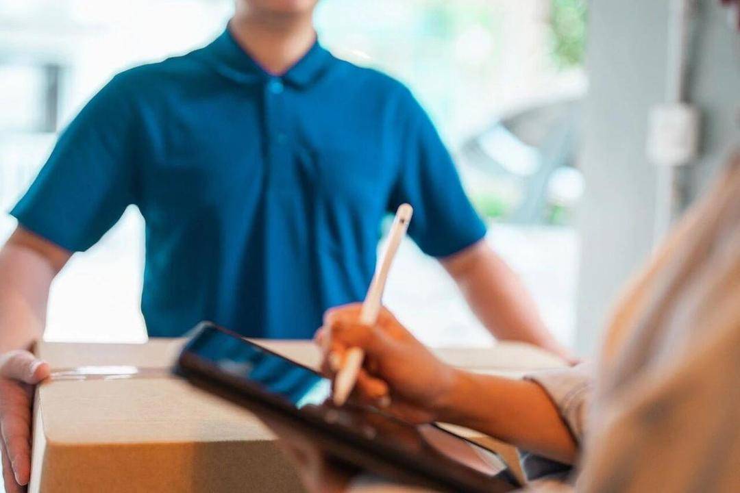 小心“毒包裹”！這三類非法寄遞正盯上你的快遞