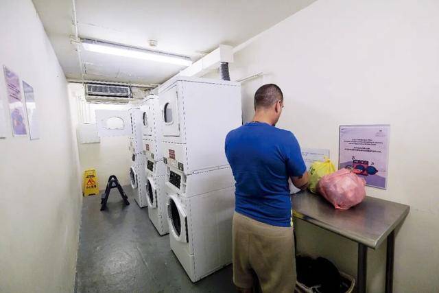 5萬赴港留學生，床位沒了