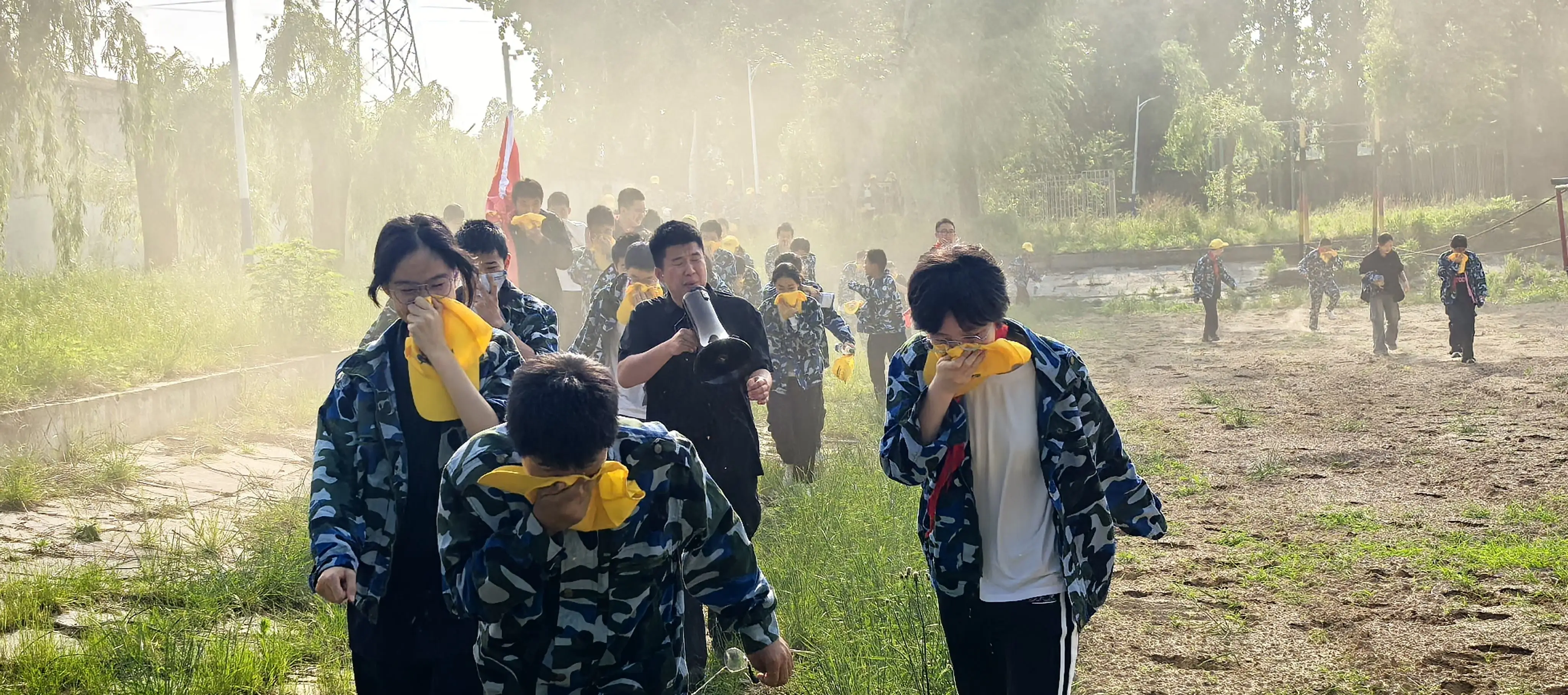 沉浸式國防教育礪血性 築牢避險自救成長根基