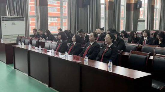 黨建引領聚合力 醫法同行護安康——四平市鐵東區人民法院開展“關注心理健康 關愛法律衛士”主題活動