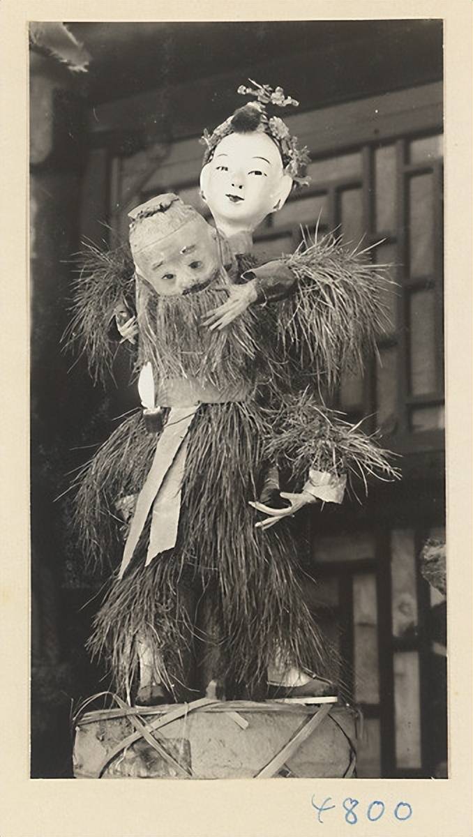 原創民國老照片：展現冰燈雕刻的細節