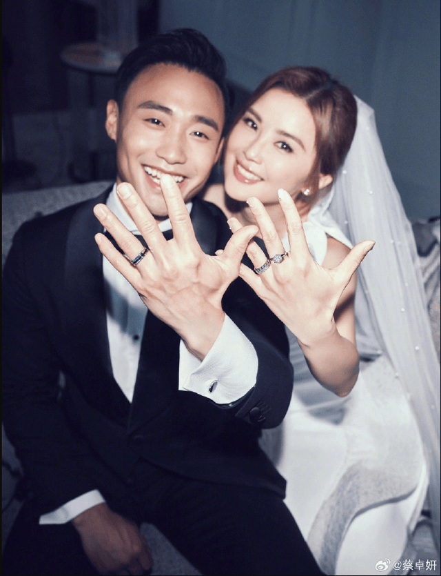 原創阿Sa快速敲定二婚，告別百億豪門羈絆，偏愛小眾圈層伴侶