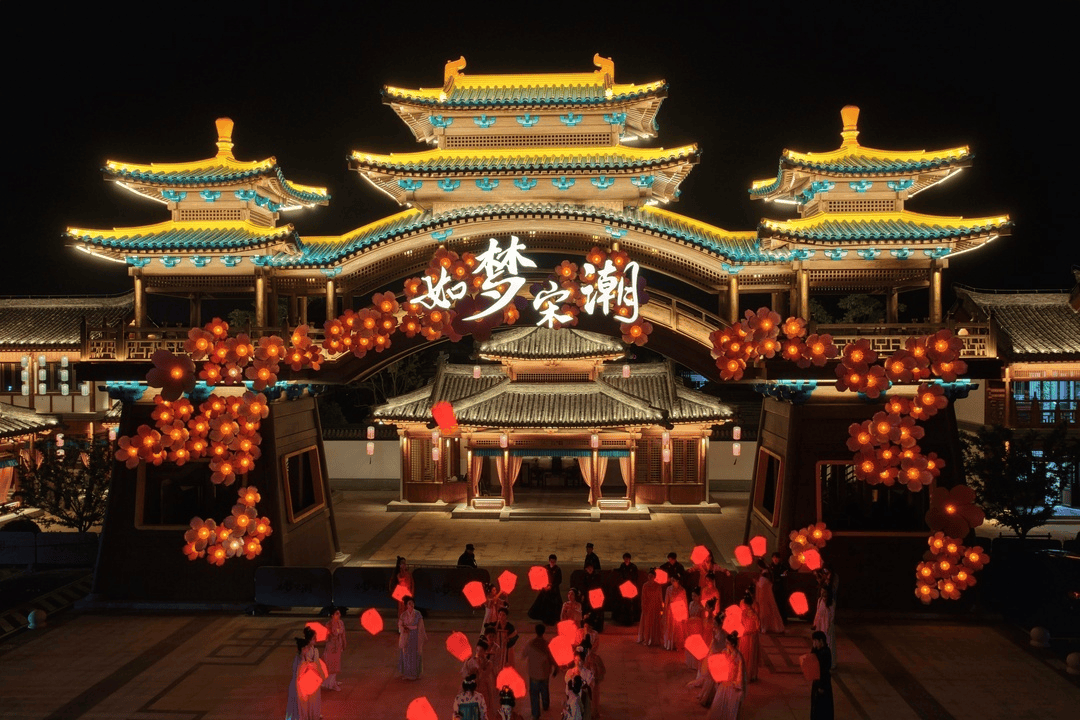 如夢宋潮·時尚簪花戲劇節在崑山周莊啟幕