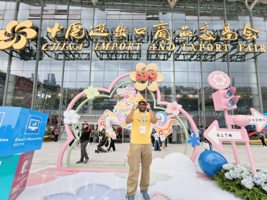 AI+AR眼鏡進入“場景驗證期”：翻譯為什麼先跑出來？