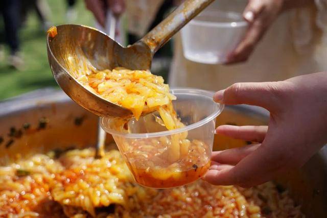 五一暢遊雞冠洞：自然奇觀邂逅花海狂歡，演藝美食免單暢享！