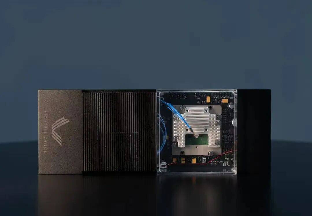 市值800億！37歲MIT博士帶隊敲鐘：他把一篇論文幹成上市公司