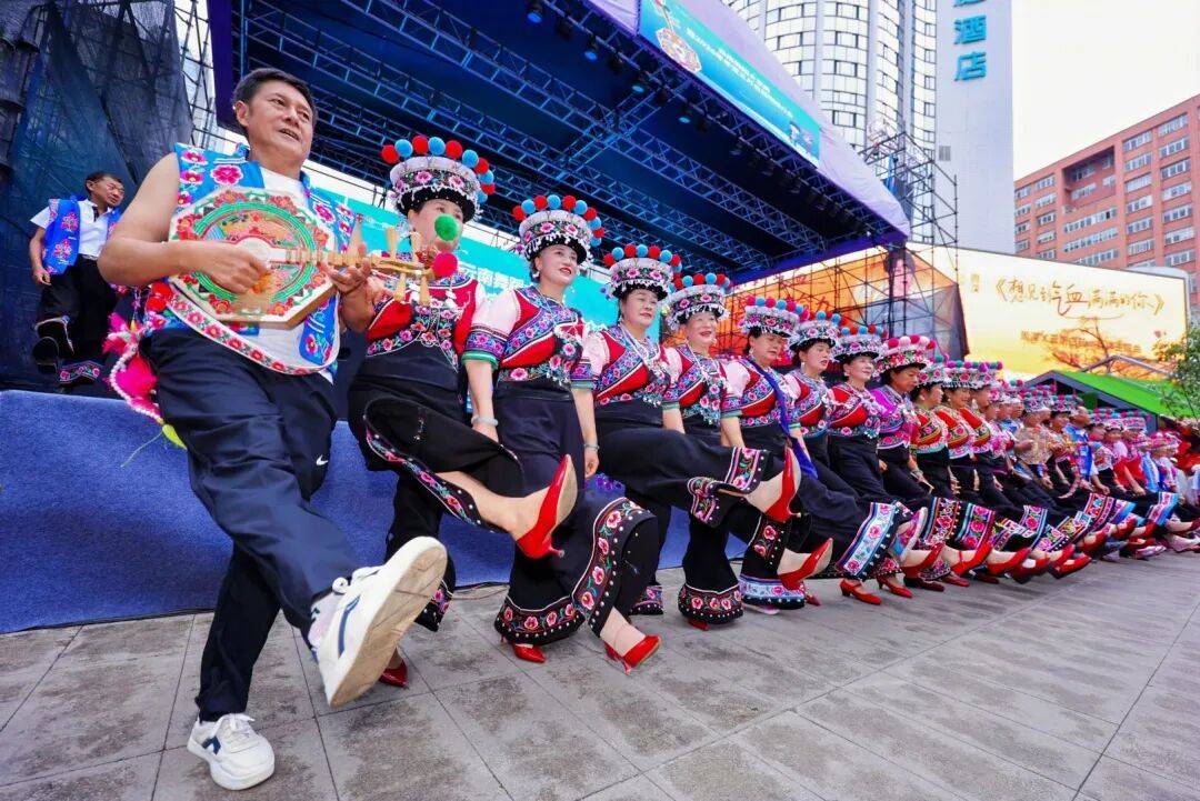 雲南舞蹈大家跳暨2026年牟定三月會推介活動在昆舉行