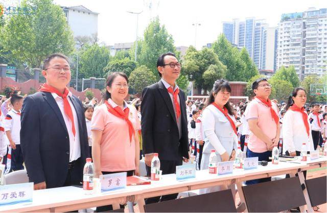 原創著名指揮家走進青園南湖小學，音樂思政課慶祝建校110週年