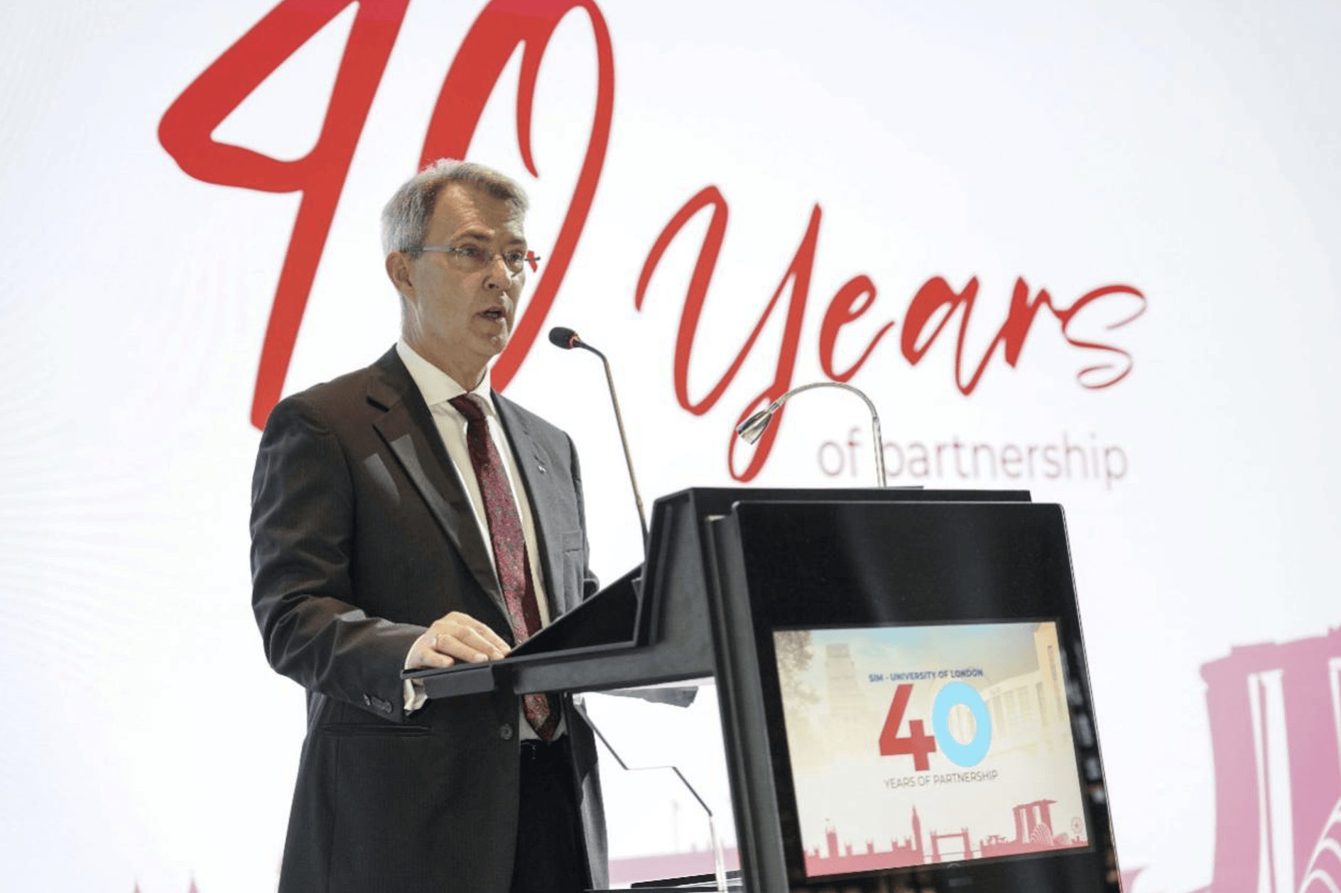 原創教育部六年來首發出境留學資料！新加坡經驗對中外合作辦學有用嗎？